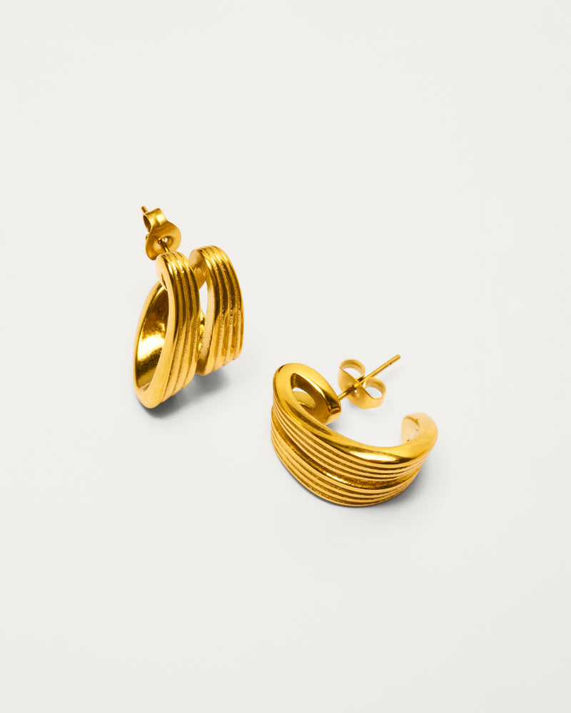 Gold Ribbed Curve Stud Earrings