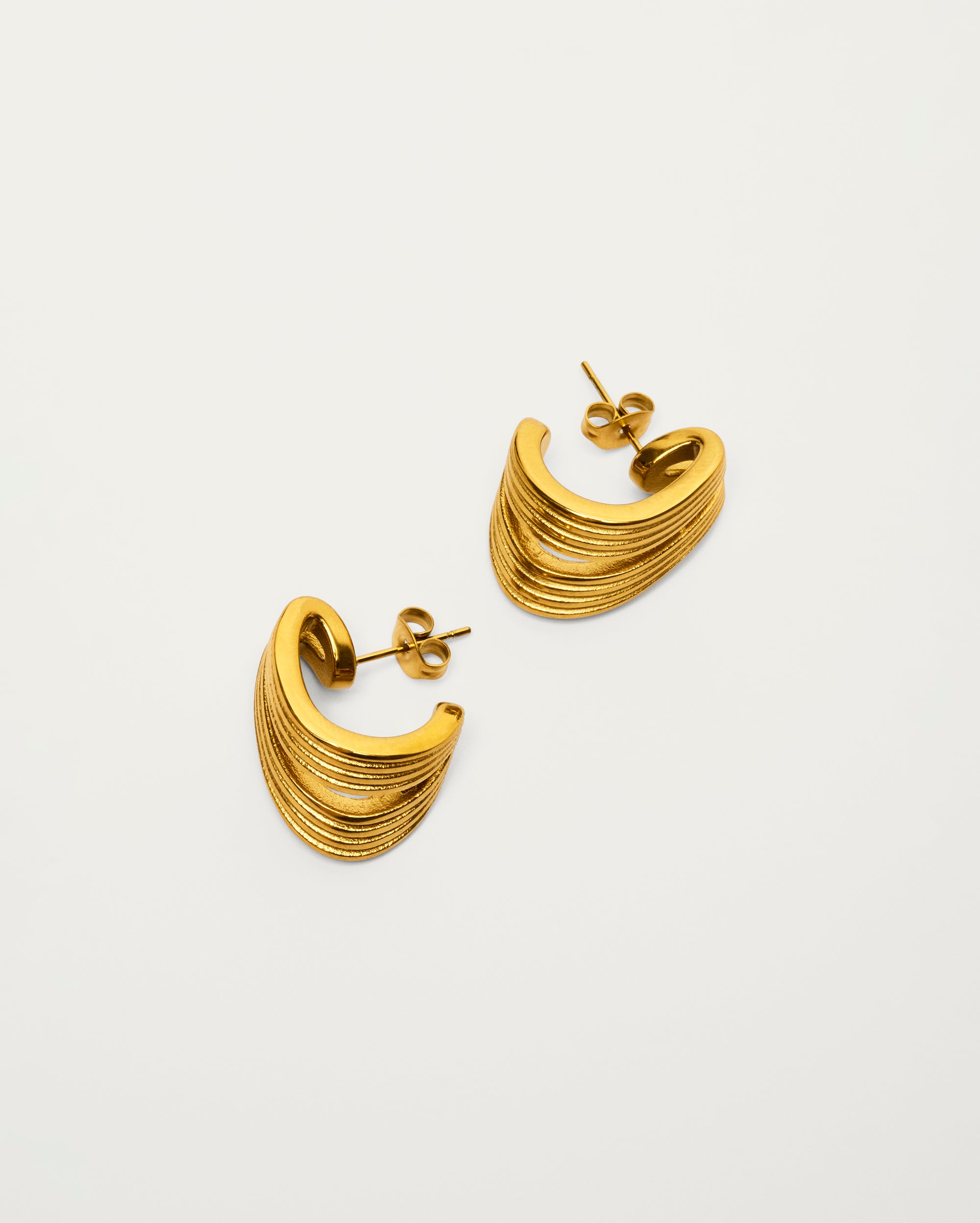 Gold Ribbed Curve Stud Earrings