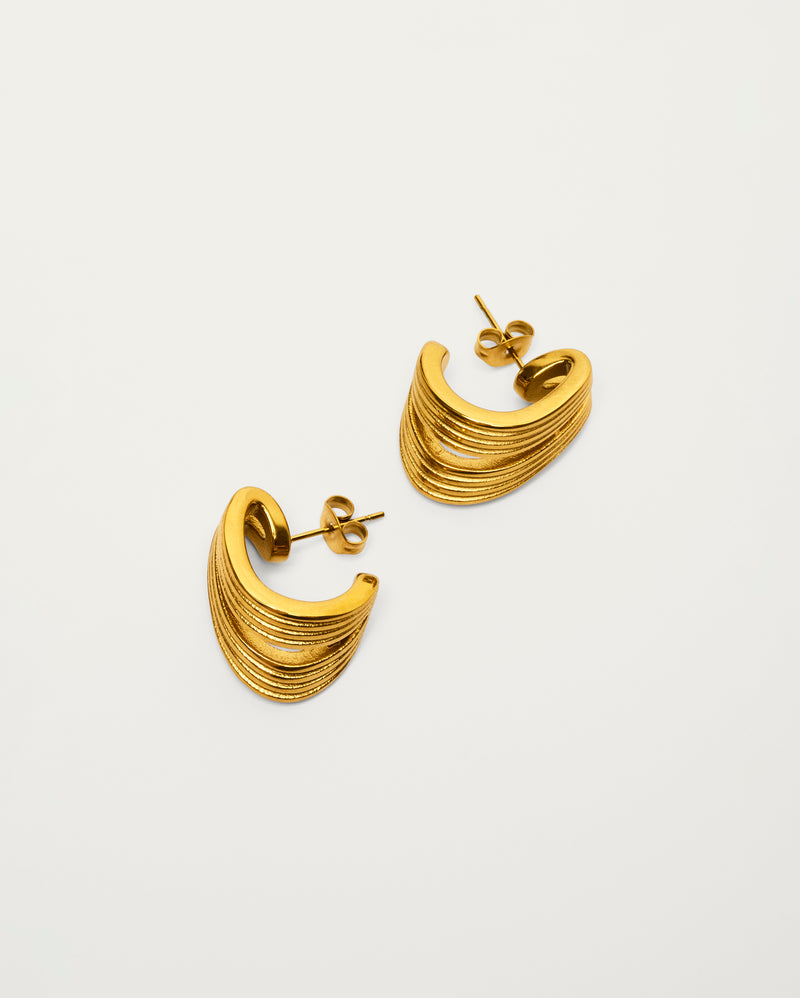Gold Ribbed Curve Stud Earrings