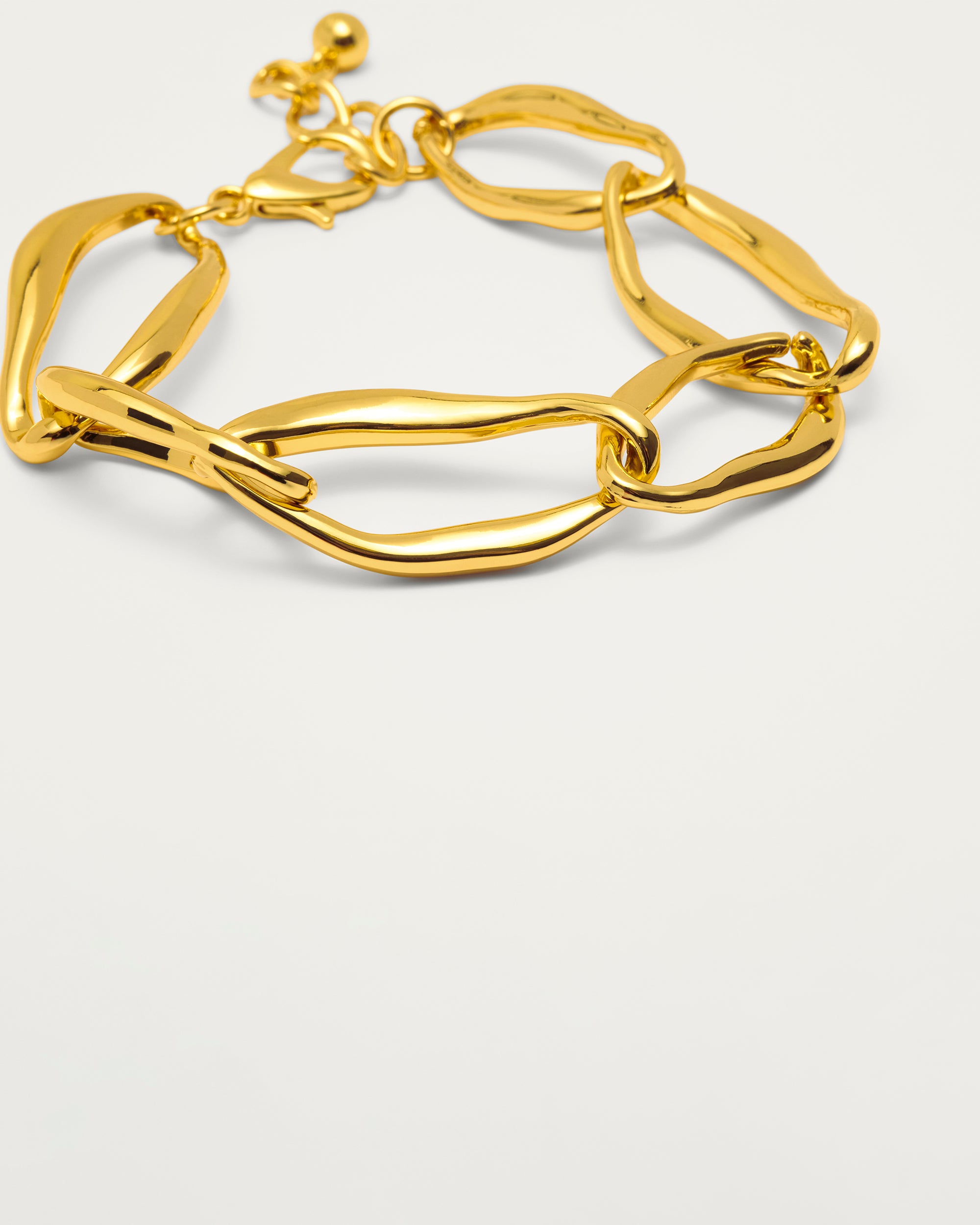 Gold Sculpted Link Bracelet