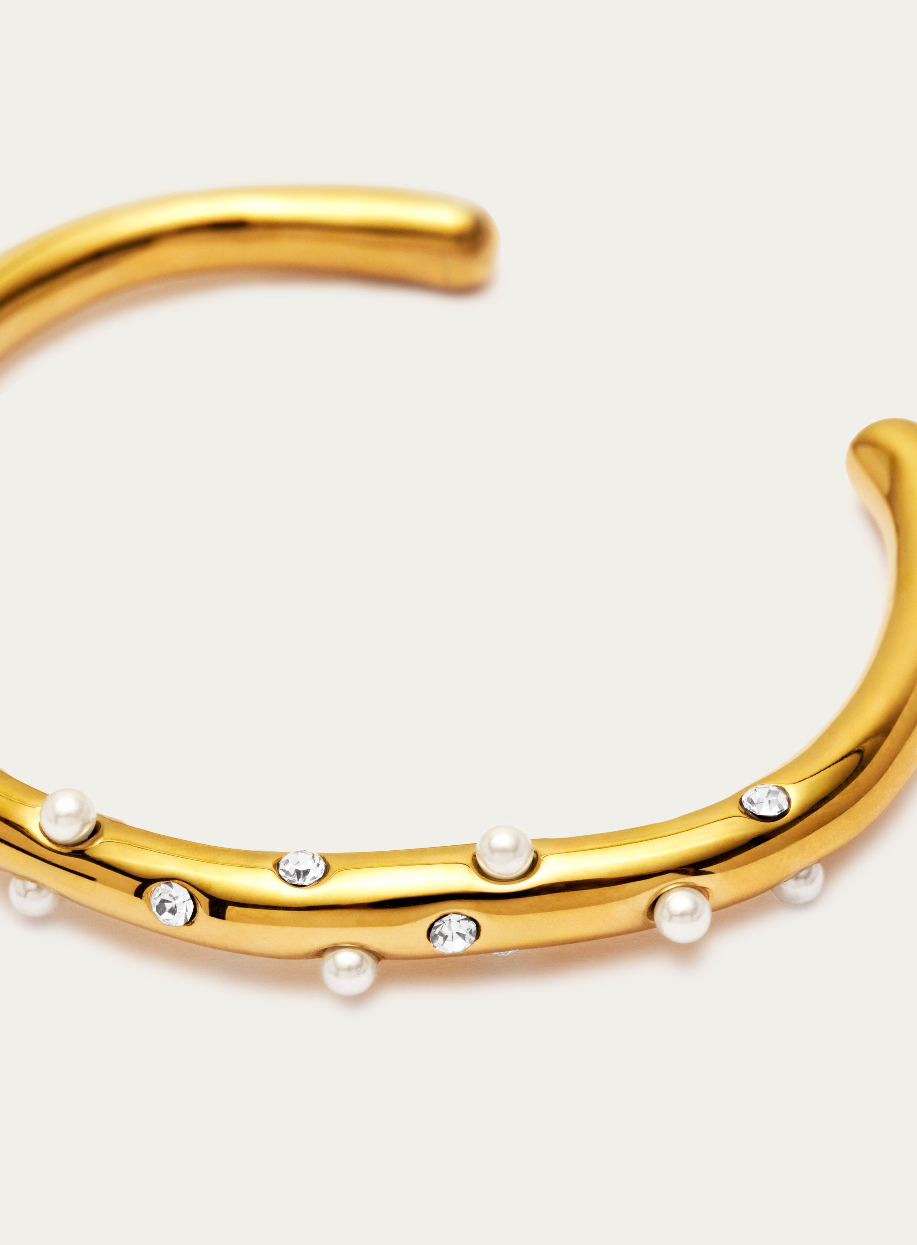 Mixed Pearl Bangle