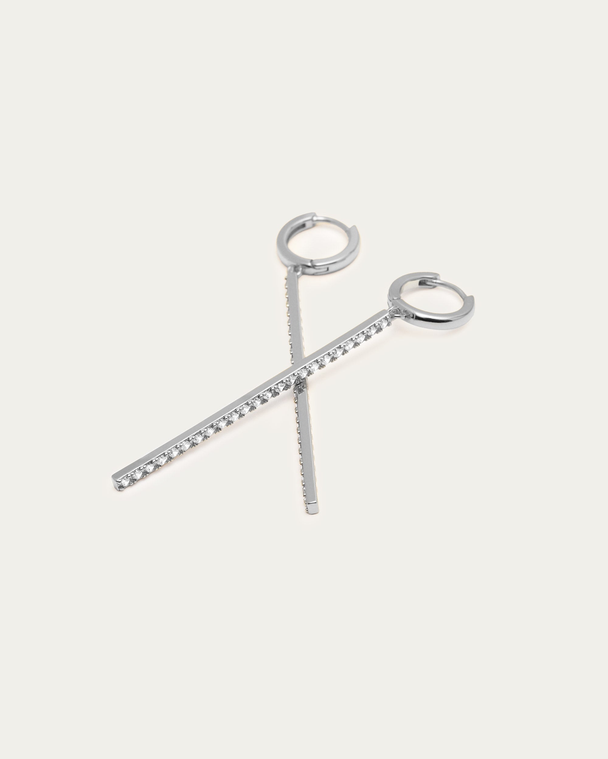 Parvé Bar Dangle Earrings